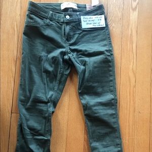 Hollister womens Jeans.